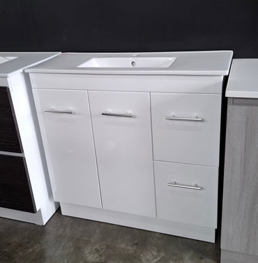 Ex-Display: Torino 900mm Floor Standing Vanity with Ceramic Top