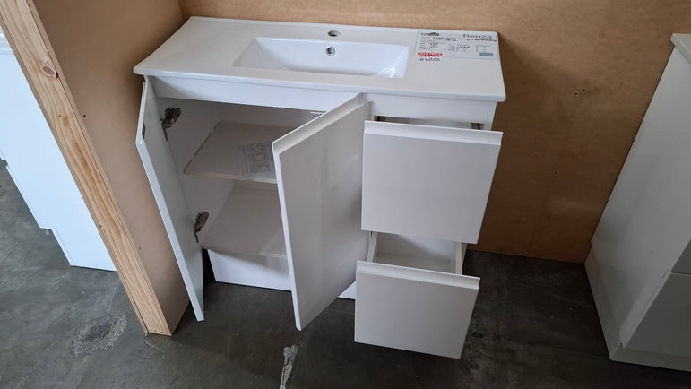 Ex-Display: Siska Slim 900mm Floor Standing Vanity with Ceramic Top