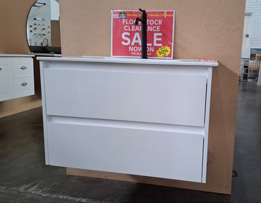 Ex-Display: Ivory 900mm Wall Hung Vanity with Ceramic Top