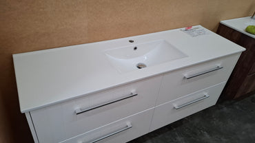Ex-Display: Parklane 1500mm Wall Hung Vanity with Ceramic Top