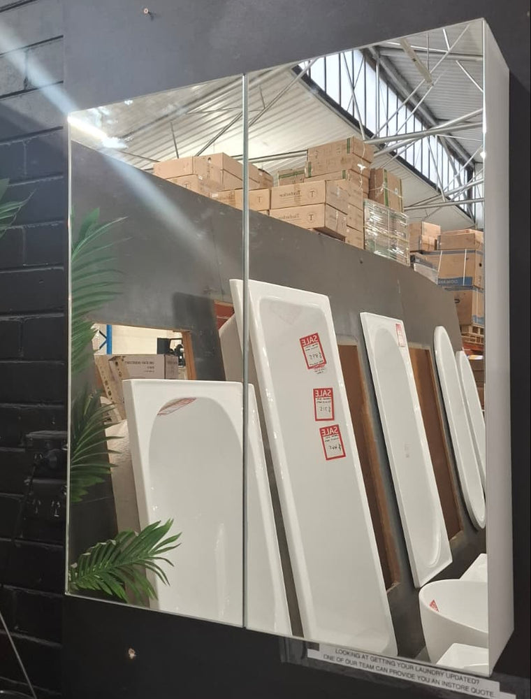 Ex-Display: Domani Mirror Cabinet - 600mm White