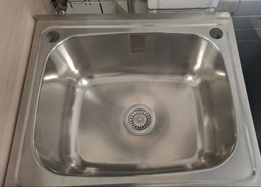 Ex-Display: HK-600 Laundry Cabinet (45L)