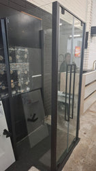 Ex-Display: Shower Screen Cubicle - Black Frame