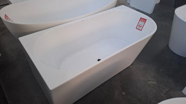 Ex-Display: Venice Bath 1500mm - Left corner