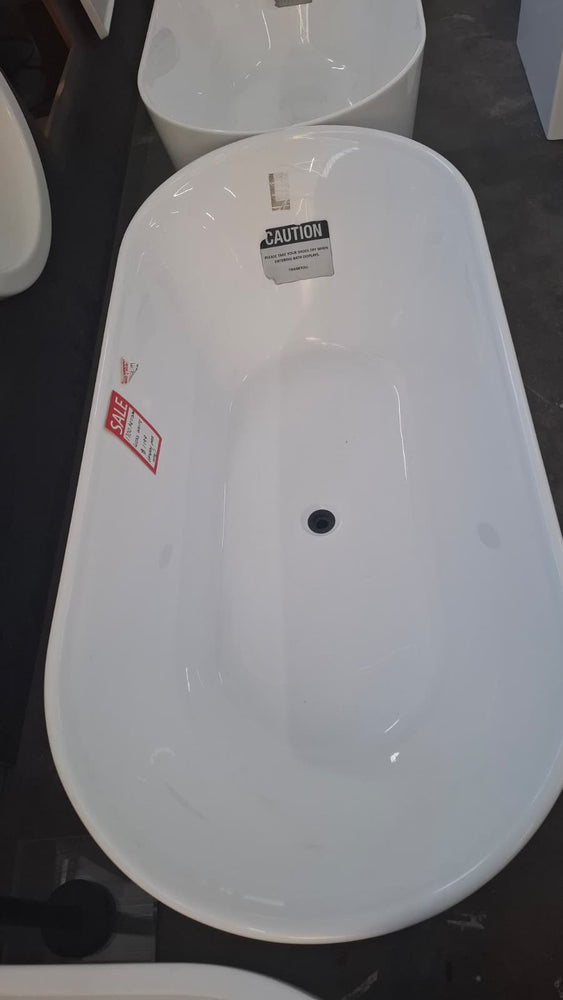 Ex-Display: Artisan 1700mm Gloss White Bath