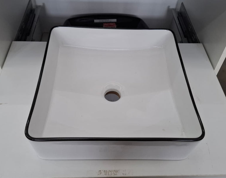 Ex-Display: Macleod Gloss White with Black Edge - 365 x 365mm