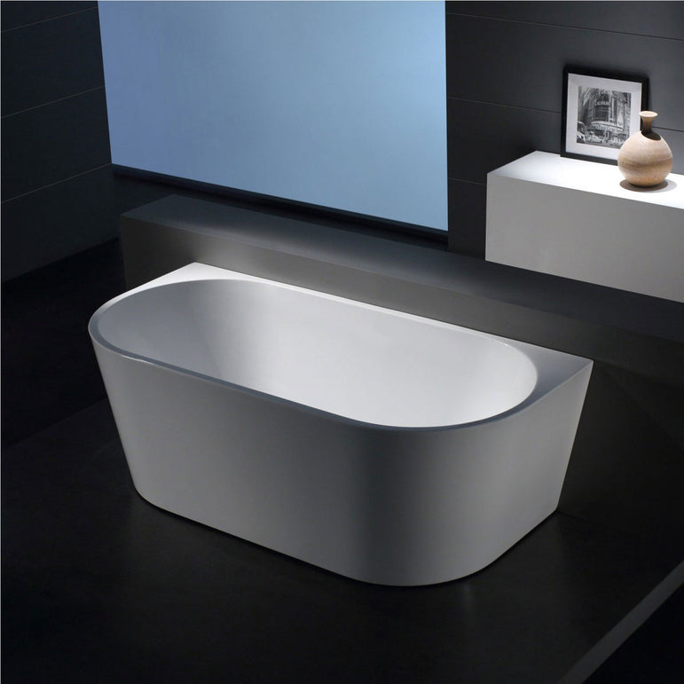Delta 1500mm Wall Faced Curved Free Standing Bath